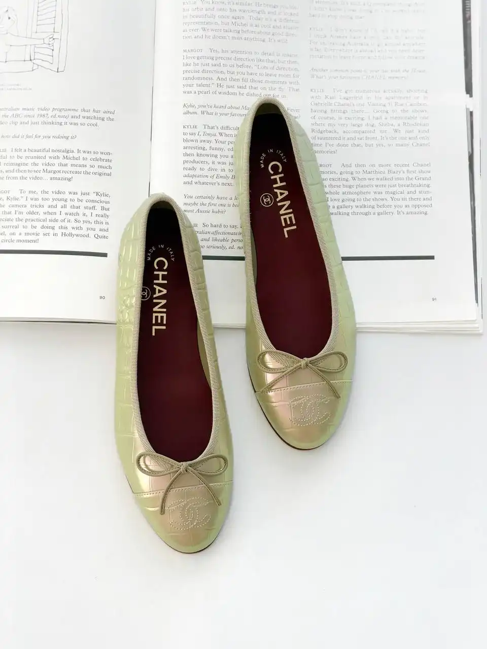 CHANEL Chanel Ballerine Croco Iridescent Gold