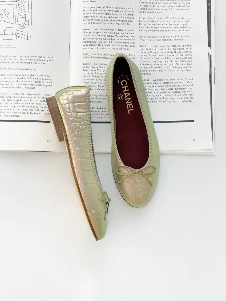 CHANEL Chanel Ballerine Croco Iridescent Gold