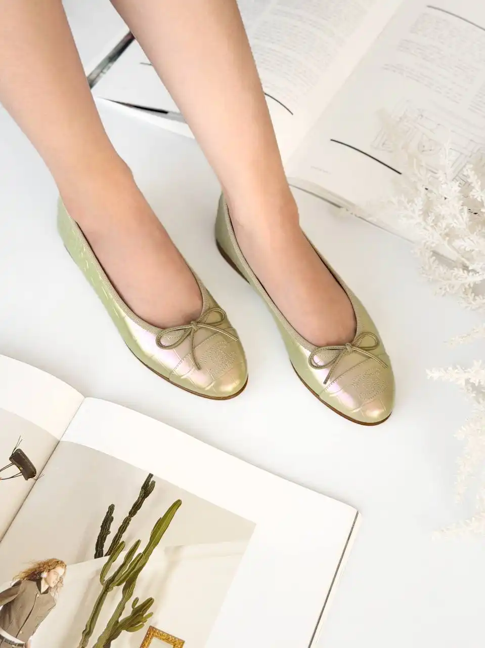 Chanel Ballerine Croco Iridescent Gold - photo 3