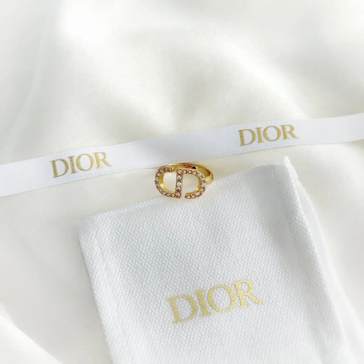 DIOR Dior Petit CD Ring Metal & Crystal GHW