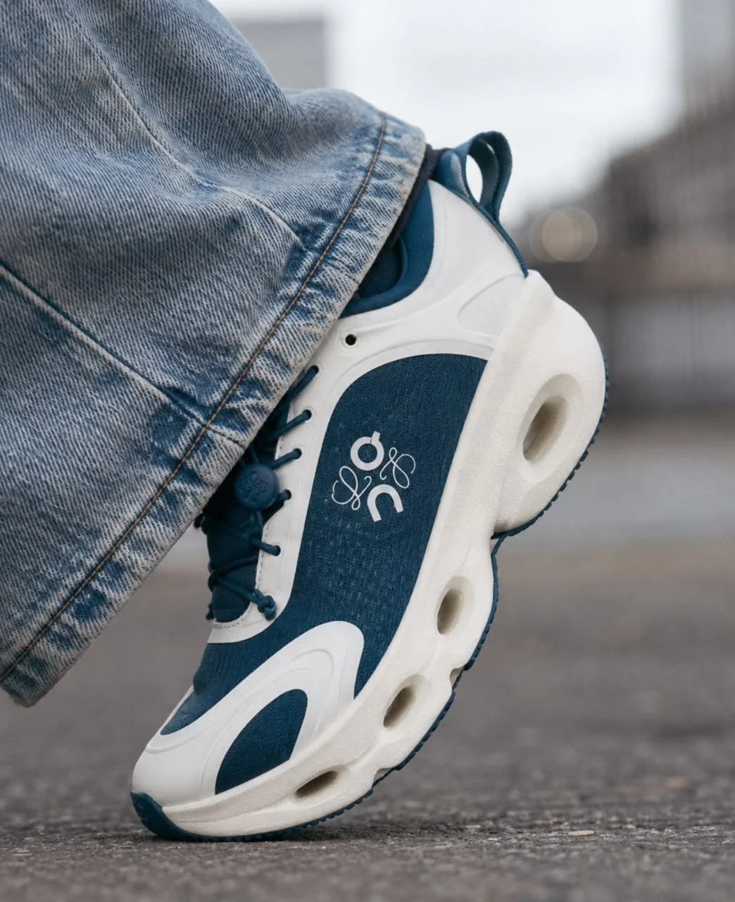 Loewe X On Cloudsolo Sneaker Woman Teal / Eggshell - photo 12