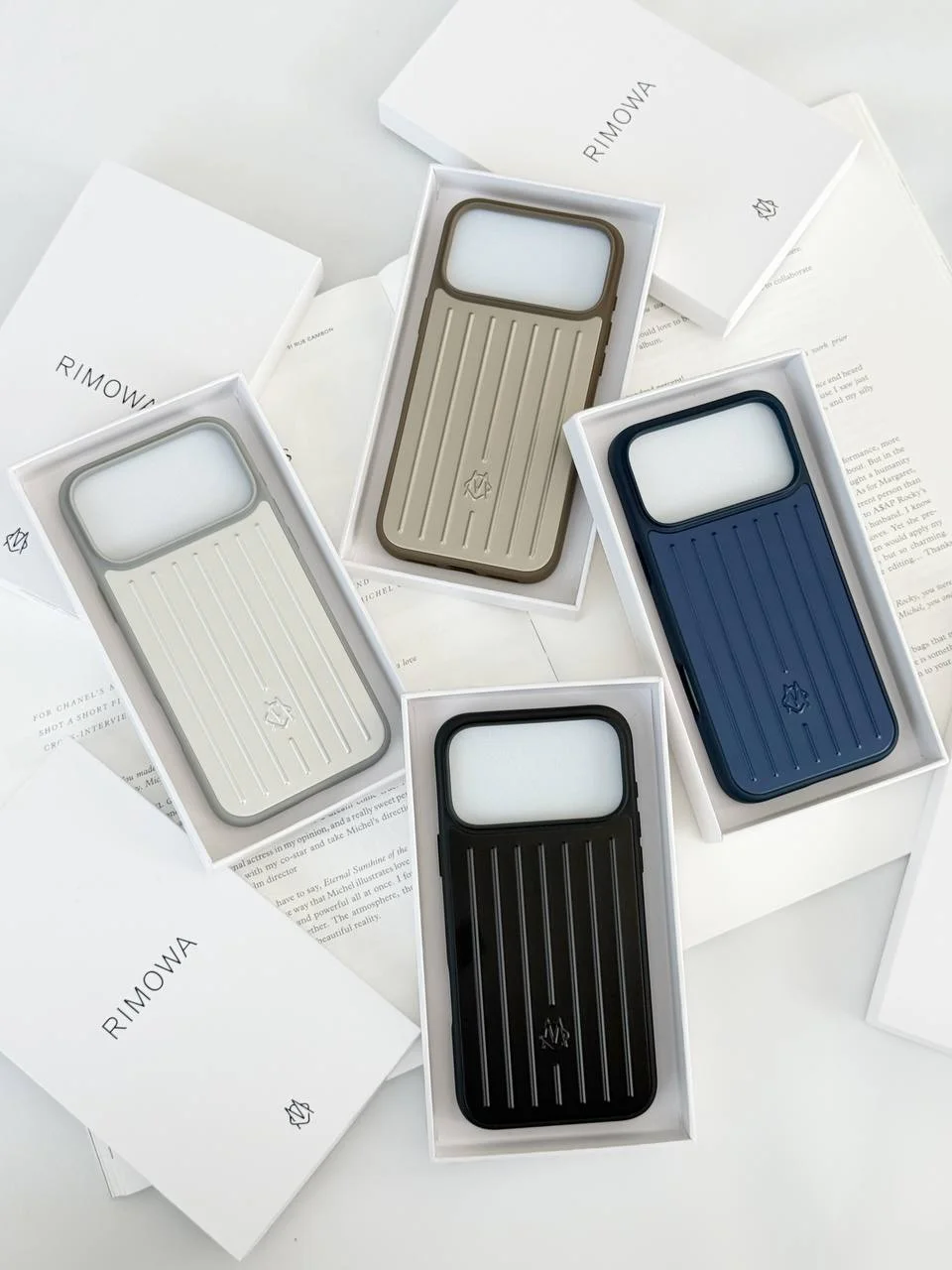 Rimowa Ink Blue Case for iPhone 18 Pro Max - photo 5