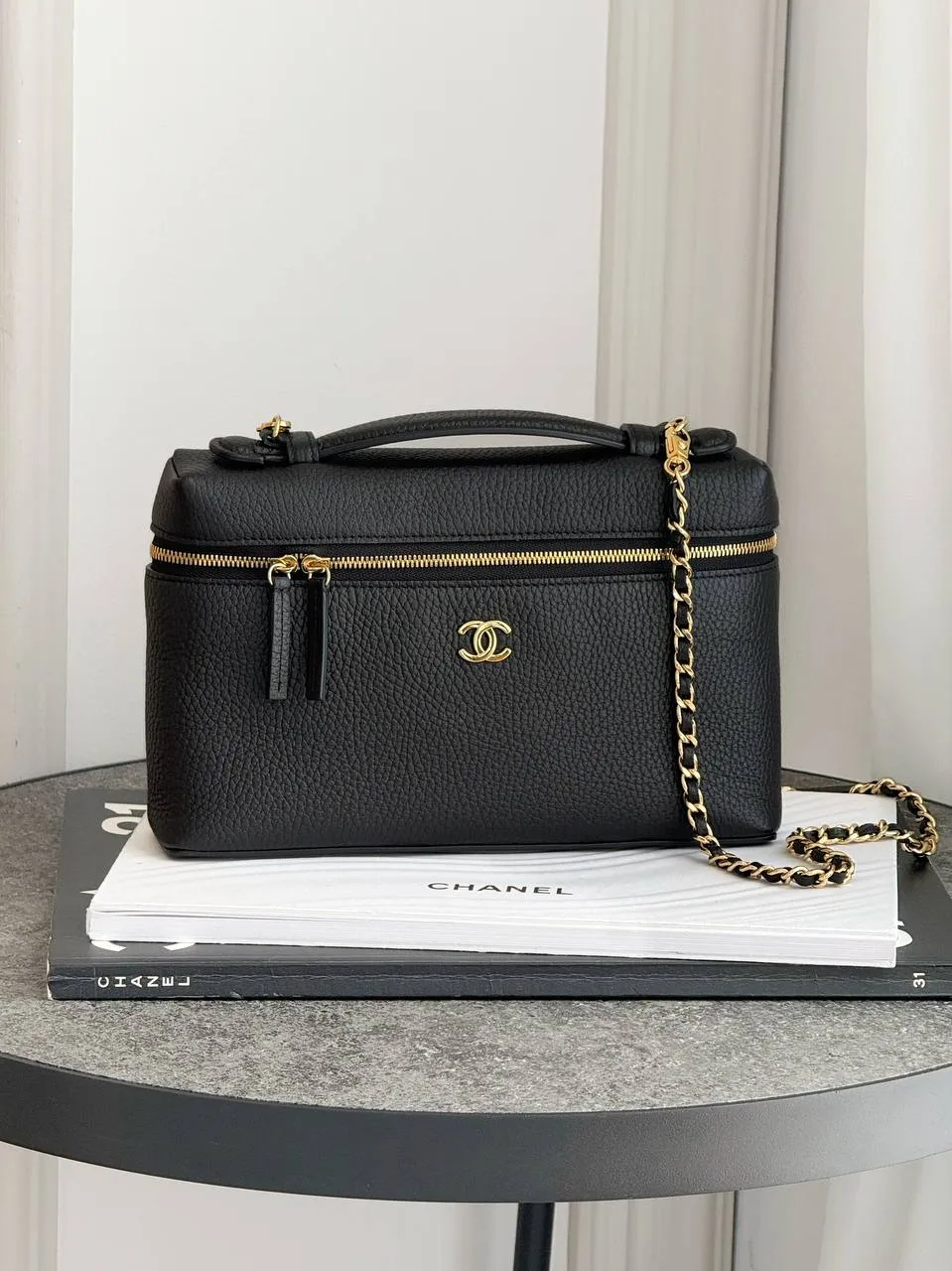 CHANEL Chanel Vanity Classic Medium 23cm Grained Leather Black GHW