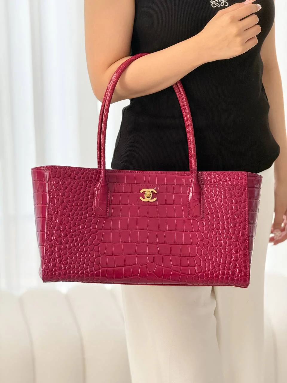 Chanel Executive Tote Regular Croco Pink GHW - photo 6