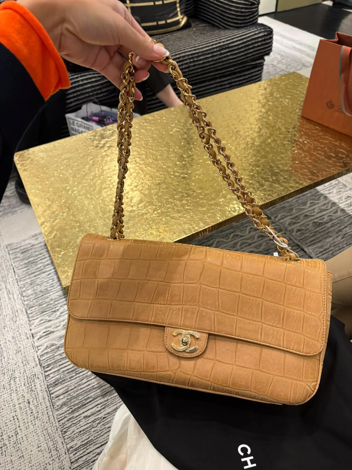 Chanel Maxi Flap XL 32cm Croco Caramel GHW - photo 7