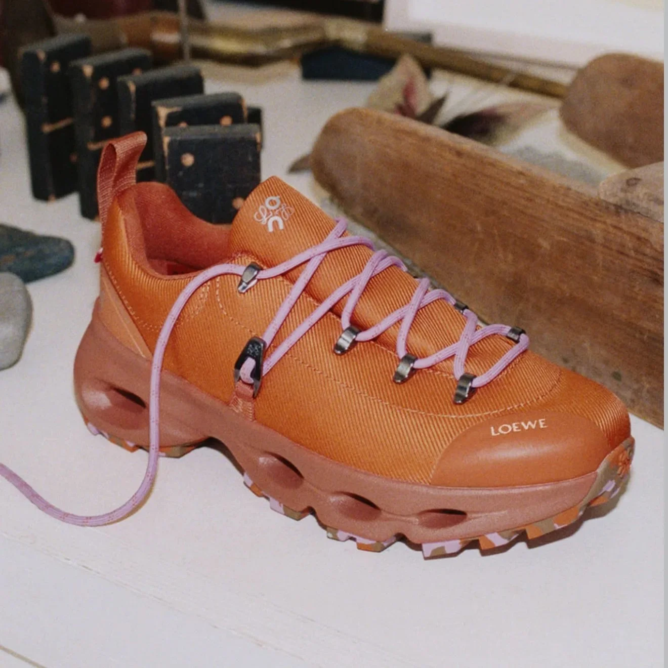 Loewe X ON Cloudsolo Hiker Sneaker Women Red Fox - photo 7