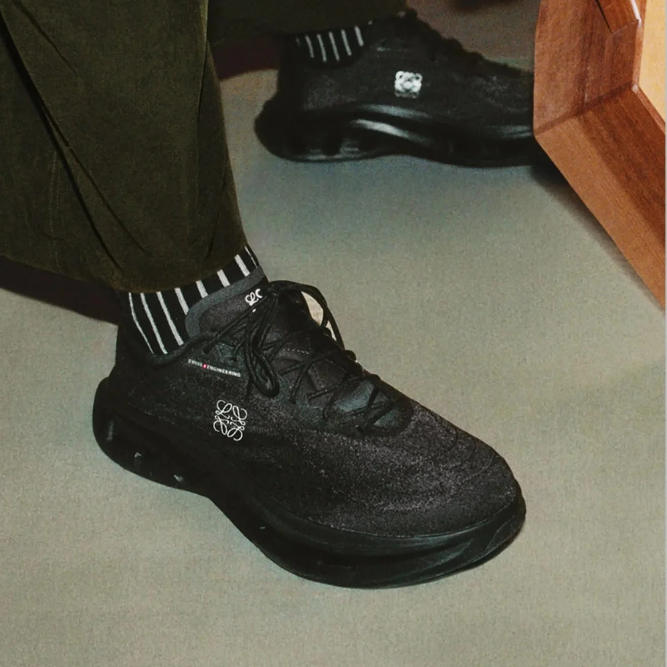Loewe X ON Cloudtilt Cosmic Sneaker Men Black - photo 4