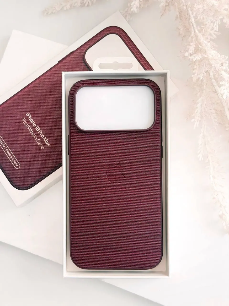 ETC Apple Iphone 18 Pro Max TechWoven Case Burgundy