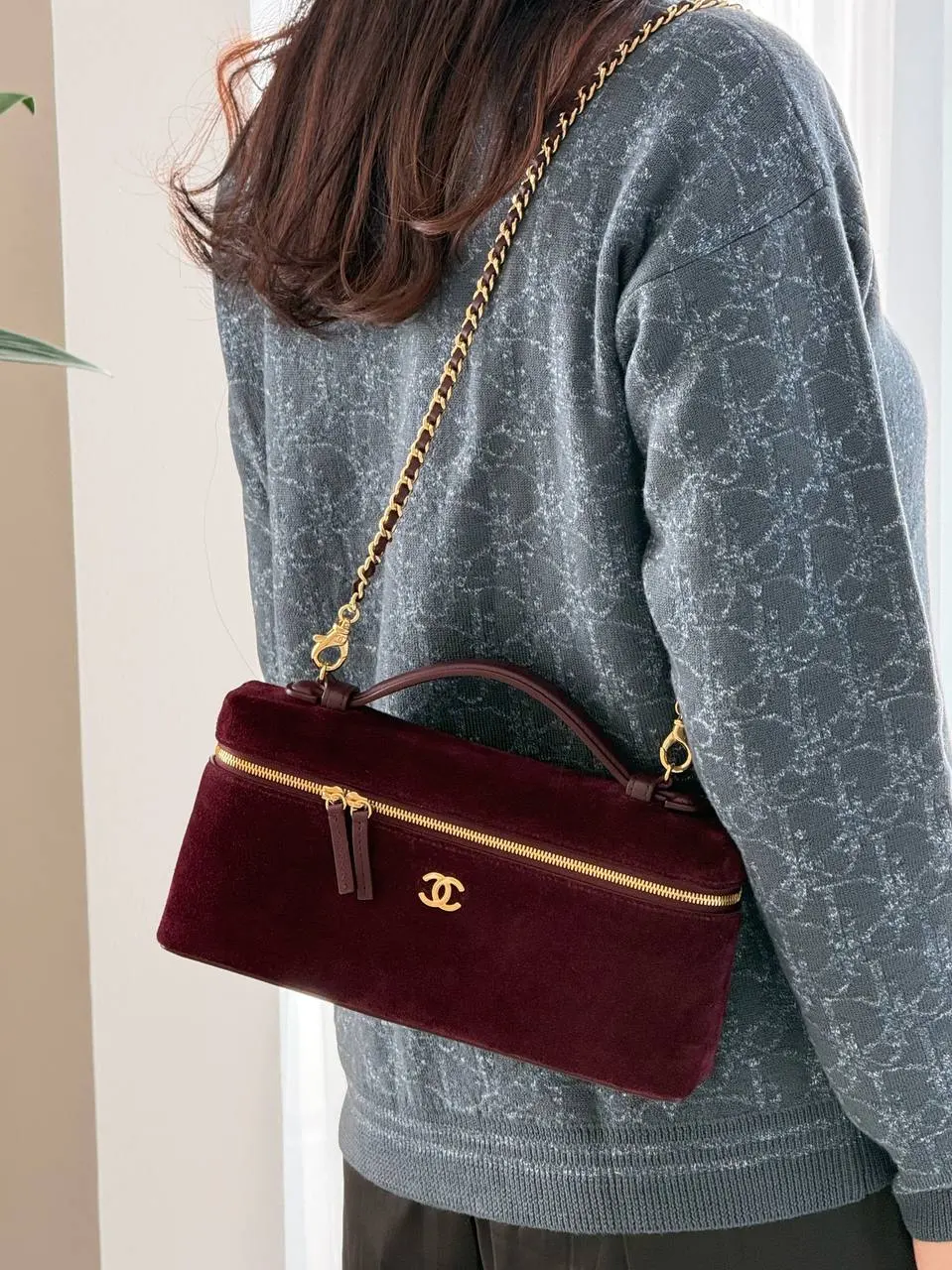 Chanel Vanity Classic Long Velvet Burgundy GHW - photo 5