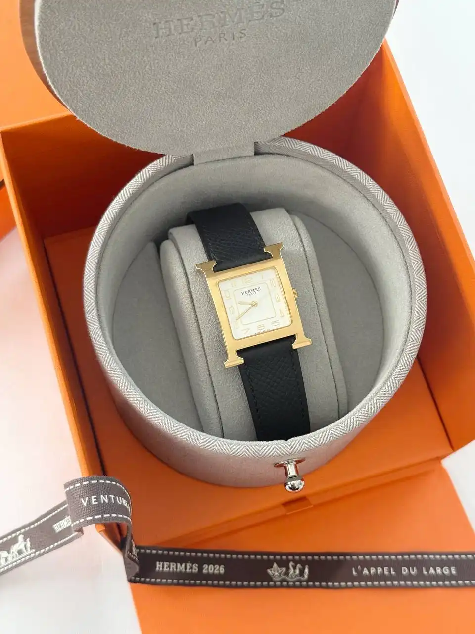 Hermes H Hour Black Epsom MM GHW New Golden dial - photo 1