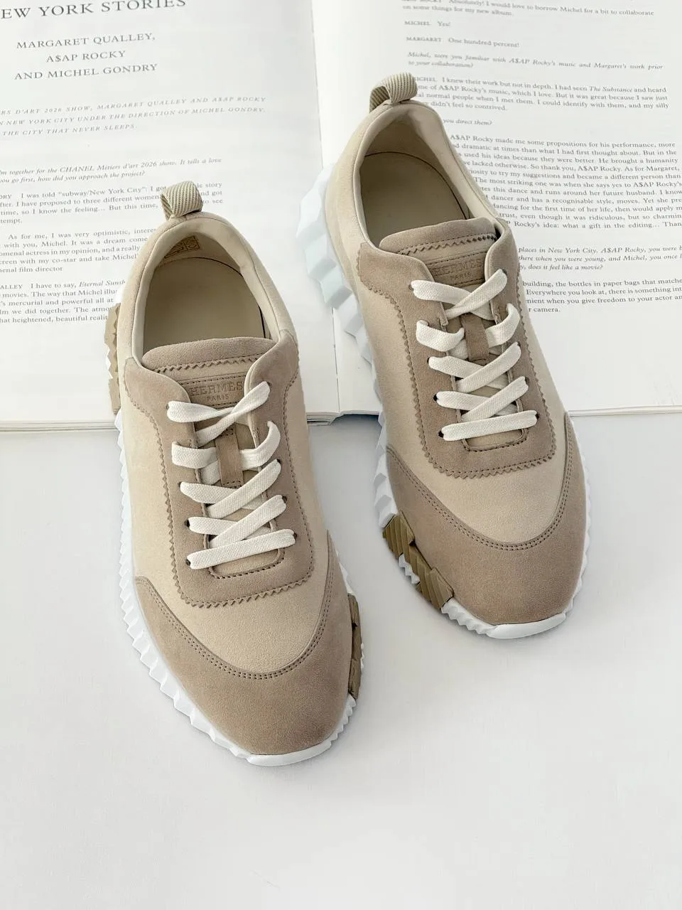 Hermes Hermes Bouncing Sneaker Suede Beige Glaise / Beige Esquisse