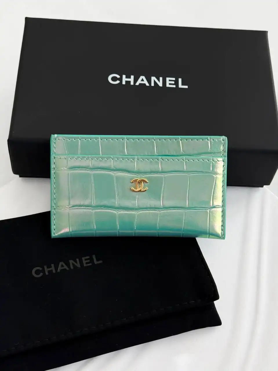 CHANEL Chanel Classic Card Holder Croco Iridiscent Green