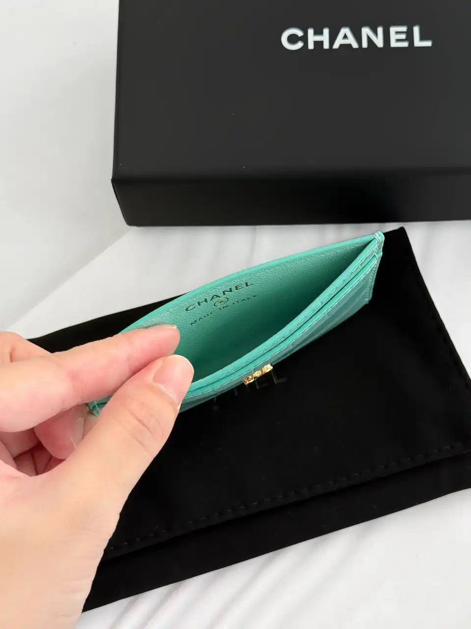 Chanel Classic Card Holder Croco Iridiscent Green - photo 3