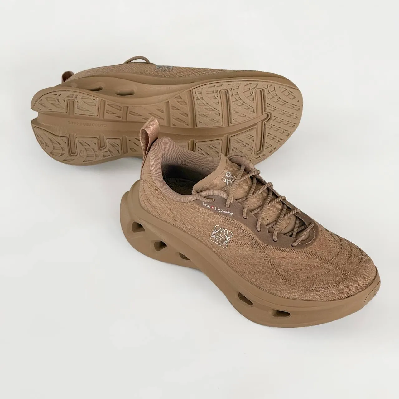LOEWE Loewe X ON Cloudtilt Cosmic Sneaker Men Dark Sand