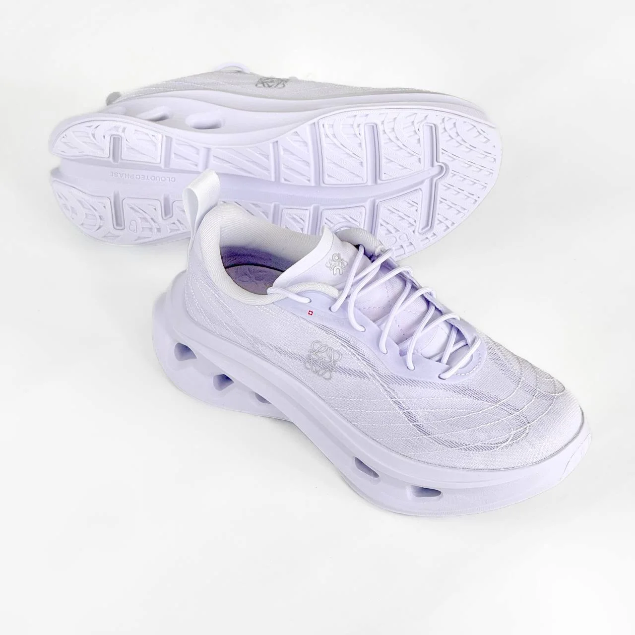 Loewe X ON Cloudtilt Cosmic Sneaker Women Lilac - photo 2