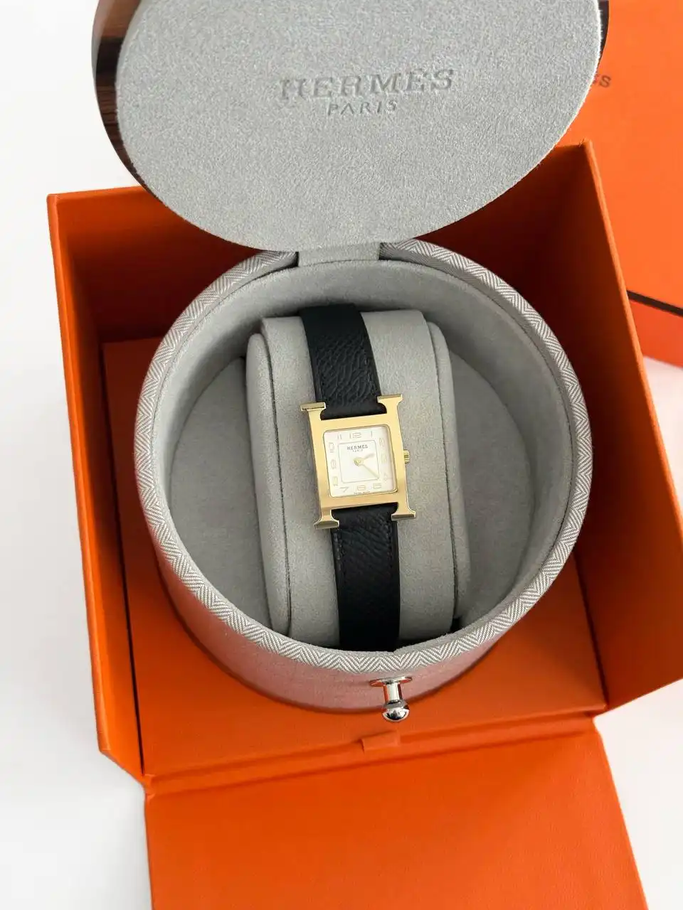 Hermes Hermes H Hour PM Epsom New Golden Dial Black GHW
